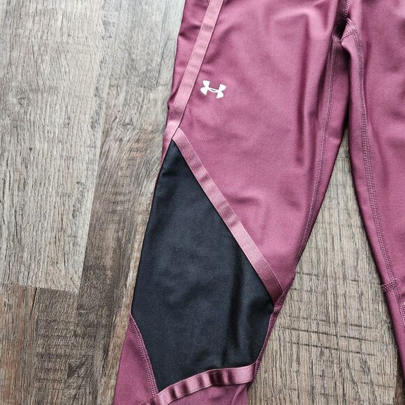 Under Armour Heatgear Shine Cropped Leggings - Picture 3 of 4